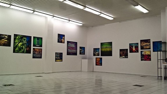 Aj Petržalka je krásnym miestom pokoja. V CC Centre otvorili výstavu fotografií