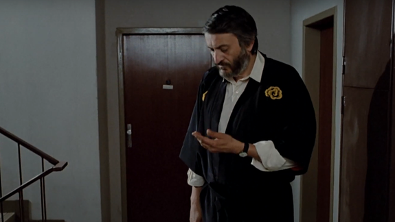 Milan Lasica miloval filmy a vo viacerých si aj sám zahral - jednu jeho snímku nedávno zdigitalizovali...