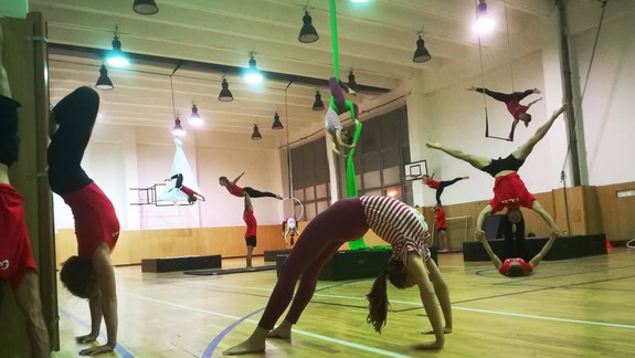 Prežije cirkusová škola v Dome kultúry Lúky?