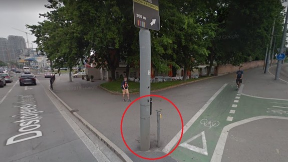 FOTO: Kuriózne poranenie cyklistu, ktorý varuje ostatných, aby si na tomto mieste dávali pozor!