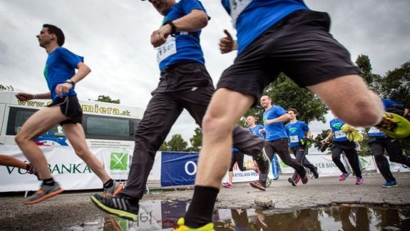 Od Tatier k Dunaju dobehli za 23 hodín 31 minút a 9 sekúnd. 