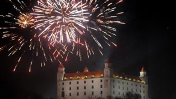 Príchod roka oznámil ohňostroj na netradičnom mieste