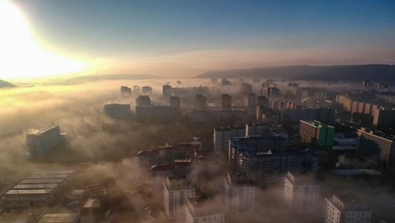 Zimný smog môže vyvolať aj kašeľ, u alergikov i astmatický záchvat, uvádza ÚVZ