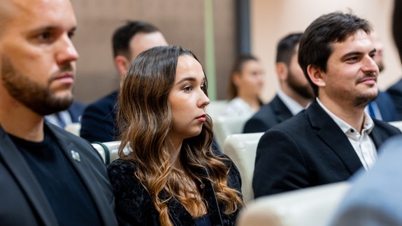 Defraudácia na petržalskom úrade: Poslanci Teamu Bratislava a PS požadujú mimoriadne rokovanie zastupiteľstva