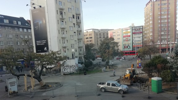 Bratislava vyhlási architektonickú súťaž pre Kamenné námestie a Námestie SNP