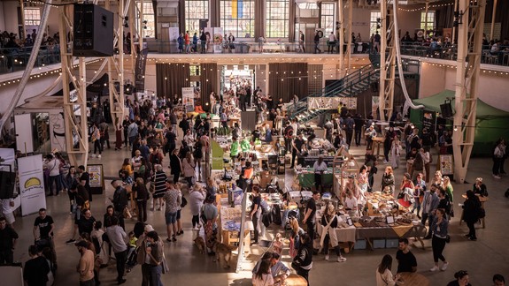 Čakajú vás novinky i osvedčená klasika: V Starej tržnici sa opäť budú konať Vegánske hody