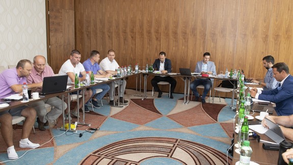 HC Slovan sa dohodol so všetkými hráčmi, zväz mu dáva zelenú