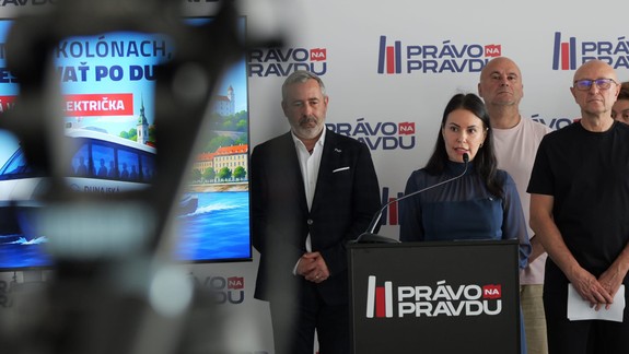 Voľby do BSK: Krajčovičová sľubuje zriadiť dve linky Dunajskej vodnej električky