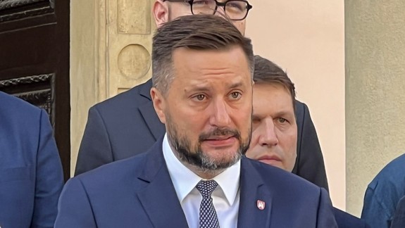 Prieskum: V Bratislave by v októbri vyhral M. Vallo