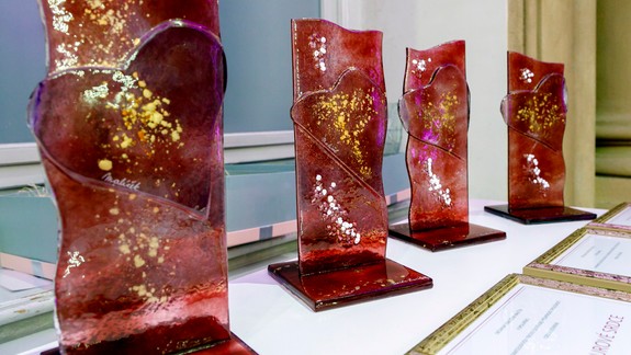 Predčasniatka mali svoj deň: OZ Malíček odovzdával v Primaciálnom paláci ocenenia Purpurové srdcia