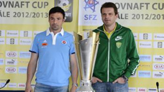 Vo finále Slovnaft Cupu v stredu Slovan vyzve Žilinu