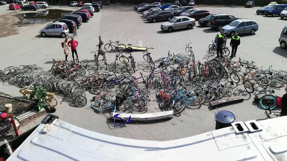 Stále nemáte plán na víkend? Vyberte sa na burzu bicyklov, či nakúpiť rastlinky