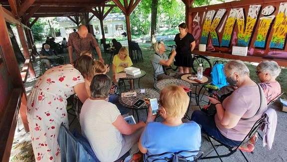 Vstup voľný: Letná čitáreň v Medickej záhrade prichádza opäť s bohatým programom