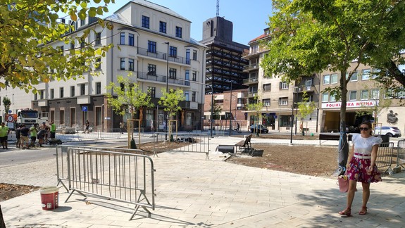 Viac zelene, komfort pre chodcov: Premena križovatky Vazovova - Mýtna finišuje, čakaá ju aj uzávera