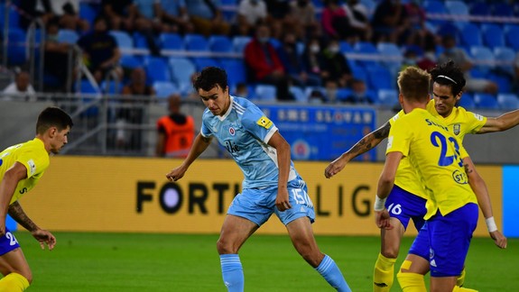Futbalisti ŠK Slovan Bratislava zopakovali víťazstvo 5:0 aj proti súperovi z Michaloviec