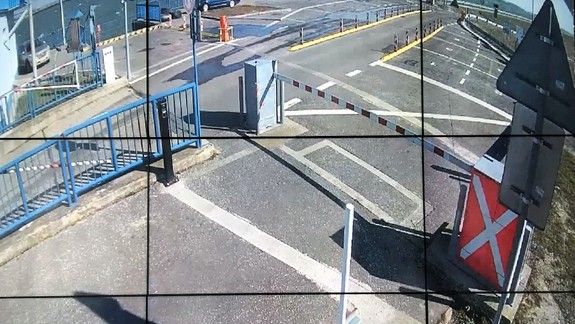 Arogantní vodiči sa tak ľahko na hrádzu nedostanú. Pribudli nové závory