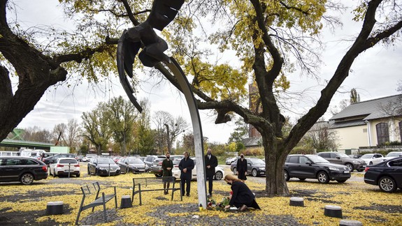 Bratislava zrevitalizuje okolie pamätníka obetiam extrémizmu na Tyršovom nábreží