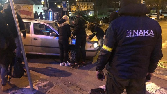 VIDEO: NAKA udrela na obchodníkov s drogami