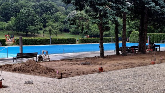 Kúpalisko Rosnička prechádza veľkou rekonštrukciou. Kedy ho otvoria?