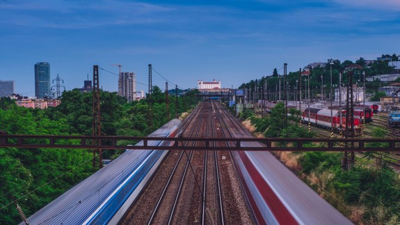 V satelitných obciach Bratislavy je dopyt po nových koľajových tratiach