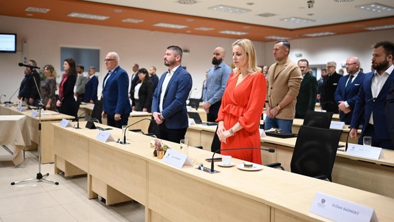 Župní poslanci schválili rozpočet: Na ktoré projekty pôjdu peniaze?