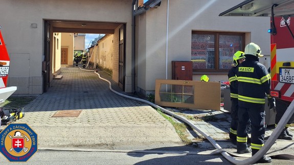 Požiar: V Slovenskom Grobe horel rodinný dom
