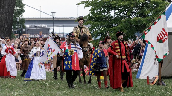 Tip na sobotu: Bratislavské korunovačné dni pripomenú uhorského panovníka Karola III.