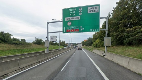 Zúženie pruhov a zníženie rýchlosti: NDS od začne s prípravou opravy diaľničnej kanalizácie pri Lamači