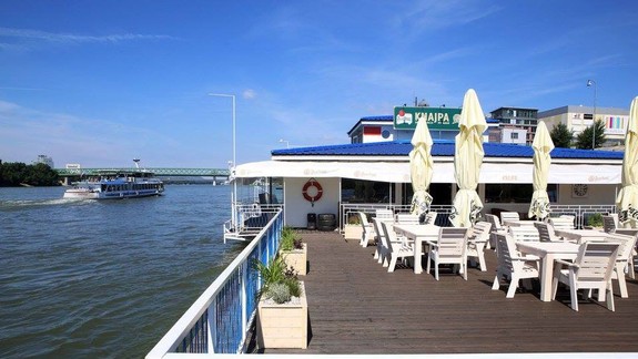 BEDEKER GURMÁNA: Knajpa na Dunaji potešila aj sklamala