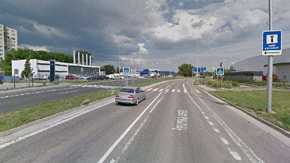 VIDEO: Hrôzostrašné zábery z Petržalky - zrazený muž letel vzduchom viac než 10 metrov!