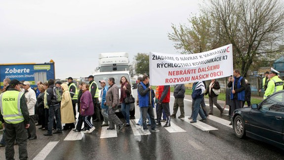 Doprava bola napriek demonštrácii plynulá