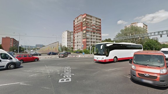 Na križovatkách Bajkalská - Prievozská a Ivanská cesta - Galvániho nefungujú semafory - vzniká tu chaos