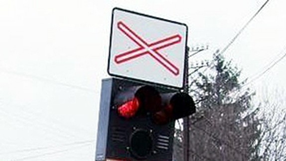 Šesť vodičov urobilo na železničnom priecestí priestupok