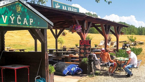 Otestovali sme: Hrádza nie je len o bicyklovaní, na svoje si prídu aj gurmáni