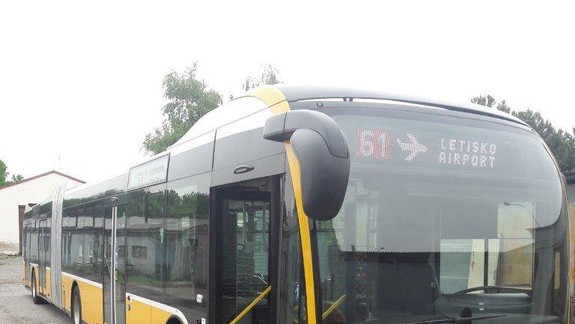 FOTO: DPB testuje nový typ autobusu - premávať po meste bude bezplatne