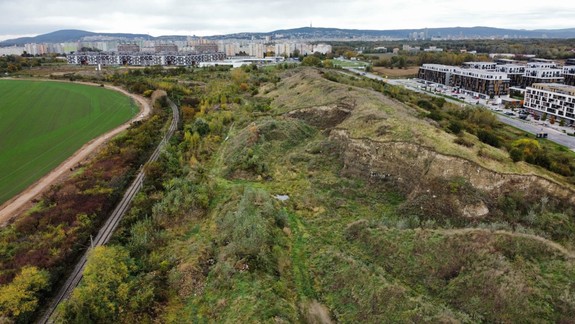 Na budúci týždeň by sa mohla začať asanácia tzv. petržalského kopca