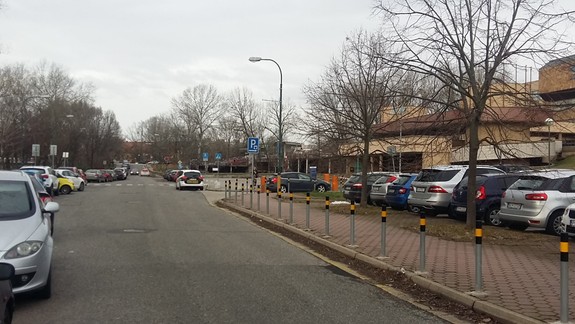 Koniec absurdného stavu? Antolská, ulica, ku ktorej sa nik nehlási, dostala nádej