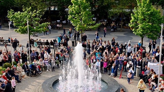 Staré Mesto má novú atrakciu: Unikátnu fontánu oznamujúcu čas