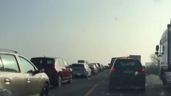 Vodiči, pripravte sa na kolóny a poľadovicu