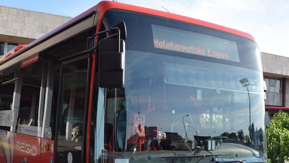 Na vinobranie sa dostanete aj Malokarpatským expresom