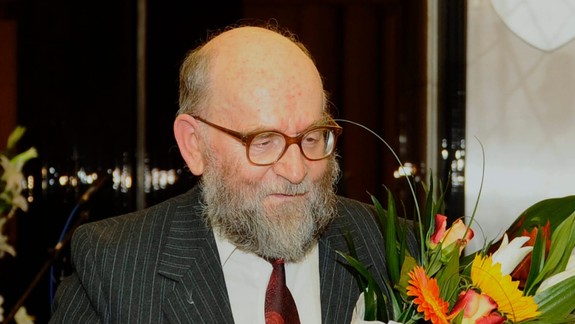 Smutná správa: Vo veku 93 rokov zomrel operný skladateľ a matematik Miroslav Bázlik