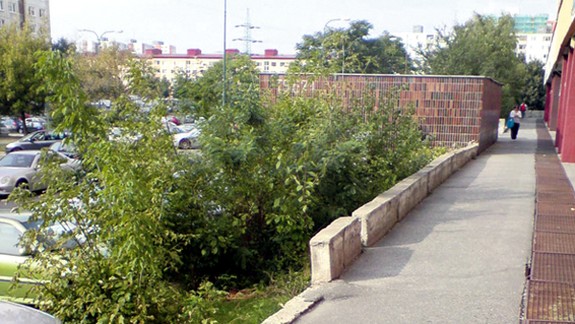 Terasa na Strečnianskej je v dezolátnom stave