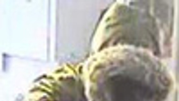 Vo Vajnoroch vylúpili banku, po lupičovi sa pátra