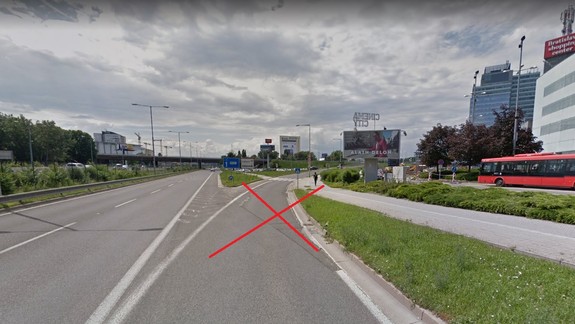 Nájazdová vetva z Einsteinovej Na most SNP smer centrum zostáva zatvorená
