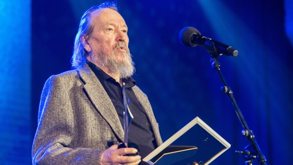 Smutná správa: Zomrel spisovateľ Dušan Mitana