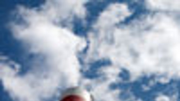 Penta začala s odstraňovaním komína na Čulenovej