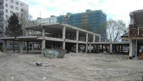 Búracie práce na budúcej MŠ Vyšehradská ukončili