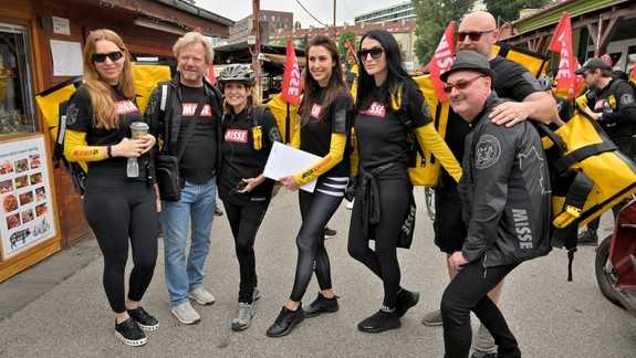 Prídu aj k vám: Na pomoc chorým deťom vyrazia do ulíc celebritní kuriéri