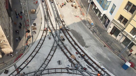 O pár dní pôjdu električky znovu na Jesenského