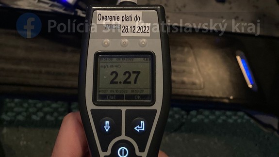 Cez víkend prichytili policajti v Bratislavskom kraji sedem opitých vodičov